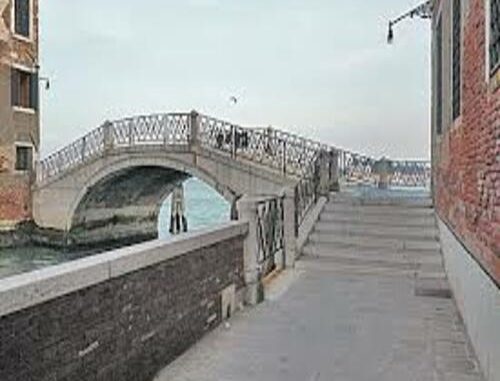 Il ponte dei mendicanti, Venezia Una fotografia del Ponte dei Mendicanti a Venezia