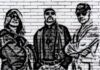 nella foto in bianco e nero si vedono tre uomini dipinti su un muro; indossano occhiali da sole e quello a sinistra un mantello