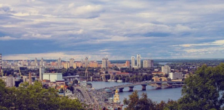La sfida di Mosca alla sovranità ucraina