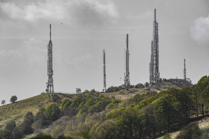 Around environmental changes - Questione di solastalgia solastalgia, disagio psicologico e cambiamenti ambientali