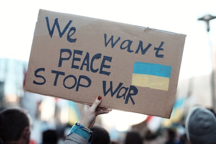 Ukrainian diaspora in Brussels protests the Russian invasion Ukraine/No peace in perspective – Tutto nero al momento