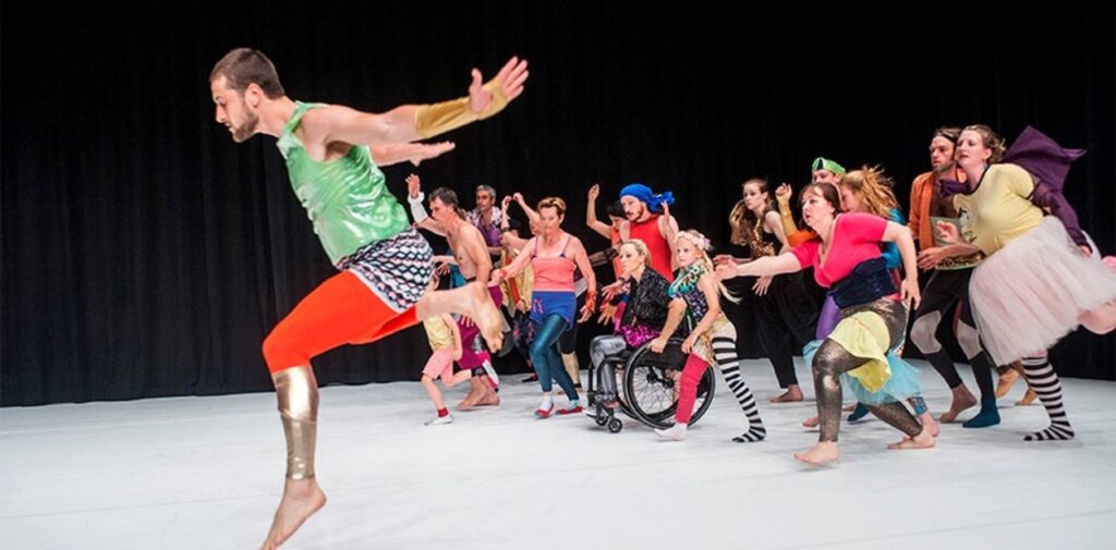 La danza dentro / Contraddanza